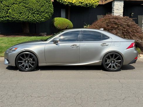 Used 2015 Lexus IS 250 AWD image 2