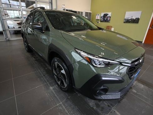 New 2026 Subaru Crosstrek 2.5i Limited w/ Crosstrek Mirror Package image 14