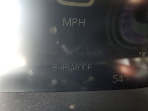 New 2026 Chrysler Voyager LX image 25