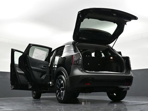 New 2026 Nissan Kicks SV w/ SV Premium Package AWD/4WD image 34