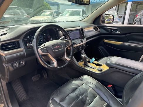 Used 2018 GMC Acadia Denali w/ Technology Package image 10