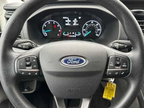 Used 2023 Ford Transit 350 XLT image 21