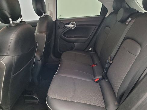 Used 2017 FIAT 500X Trekking w/ Cold Weather Package image 18