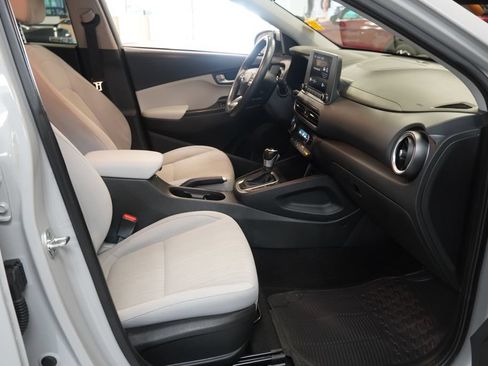Used 2022 Hyundai Kona SEL w/ Convenience Package AWD/4WD image 25
