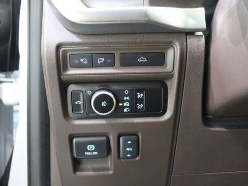 Used 2023 Ford F150 King Ranch w/ Equipment Group 601A High AWD/4WD image 12