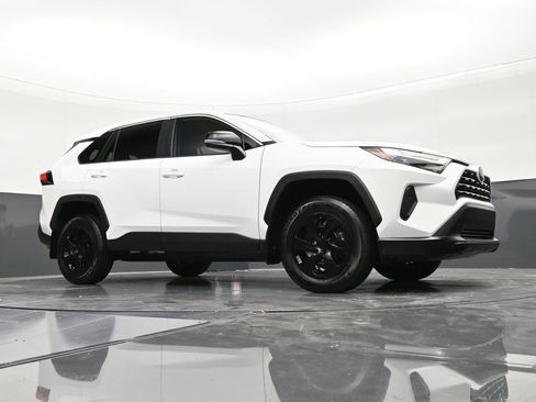 Used 2025 Toyota RAV4 LE image 26