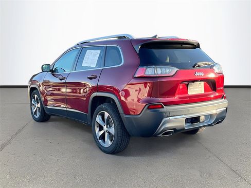 Certified 2019 Jeep Cherokee Limited w/ Luxury Group image 5