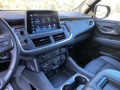 Used 2024 Chevrolet Tahoe RST image 24