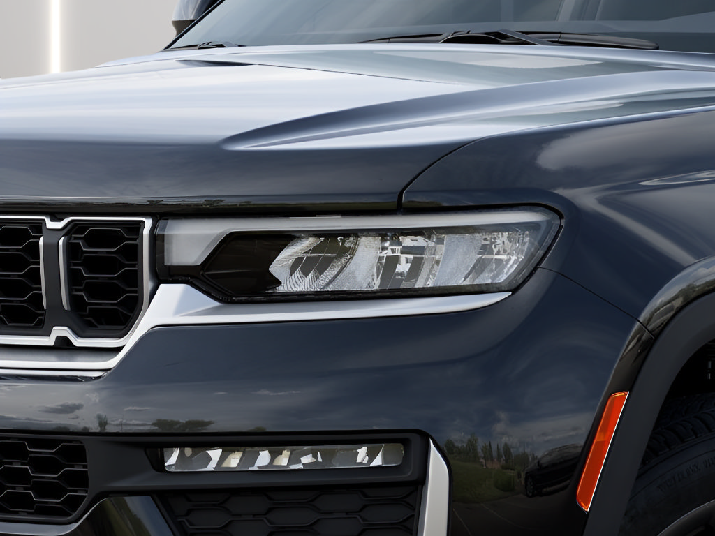 New 2027 Jeep Grand Cherokee Limited AWD/4WD image 11