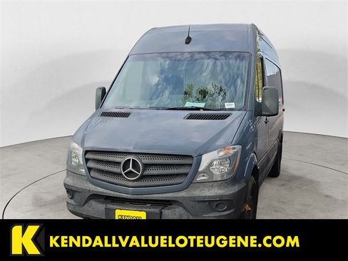 Used 2018 Mercedes-Benz Sprinter 2500 image 1