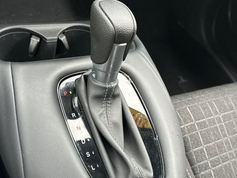 Used 2024 Honda HR-V LX image 24
