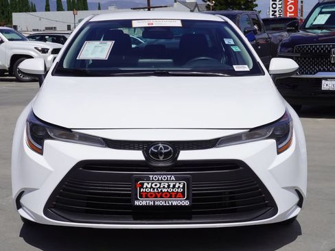 Certified 2024 Toyota Corolla LE FWD image 3