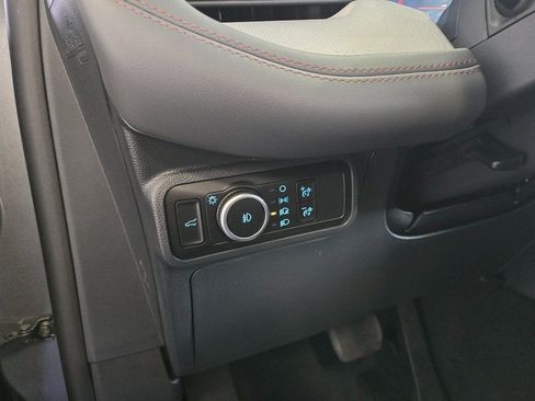 New 2026 Ford Explorer Active w/ Active Comfort Package image 13