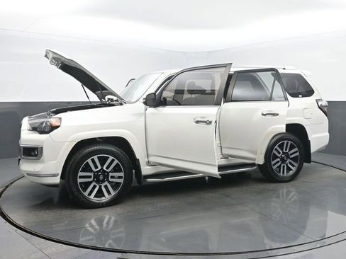 Used 2017 Toyota 4Runner Limited image 57