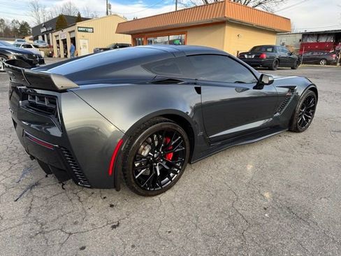 Used 2019 Chevrolet Corvette Z06 image 2