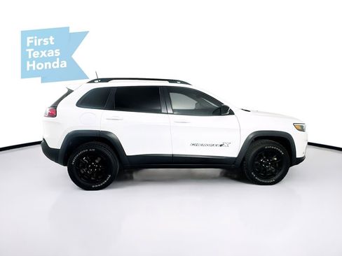 Used 2022 Jeep Cherokee Latitude image 8