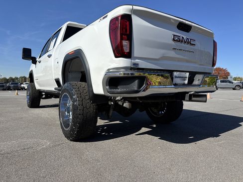 Used 2021 GMC Sierra 2500 4x4 Crew Cab w/ Convenience Package image 8