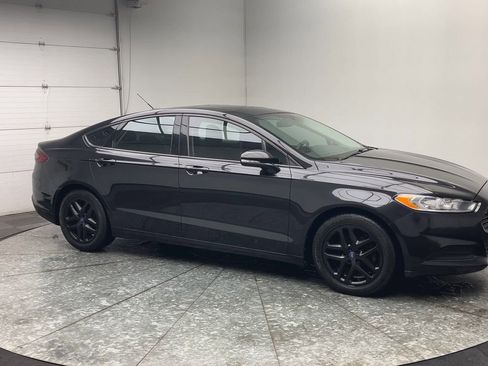 Used 2013 Ford Fusion SE image 34