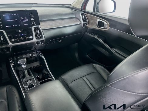 Certified 2021 Kia Sorento EX image 22
