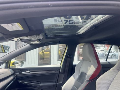 Used 2022 Volkswagen GTI Autobahn image 41