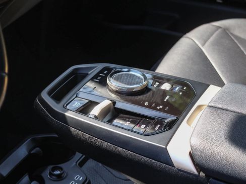 Certified 2023 BMW iX xDrive50 w/ Convenience Package image 19