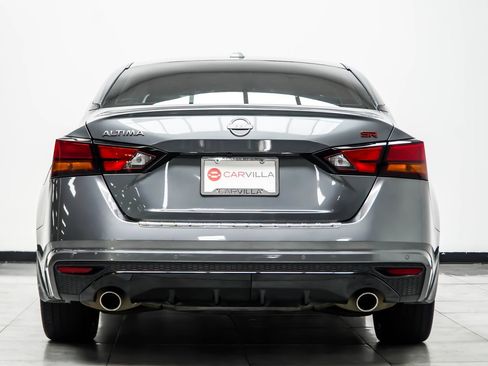 Used 2023 Nissan Altima 2.5 SR w/ SR Premium Package FWD image 12