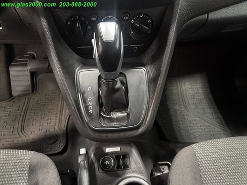 Used 2018 Ford Transit Connect XL FWD image 22