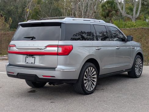 Used 2020 Lincoln Navigator Reserve w/ Luxury Package image 5