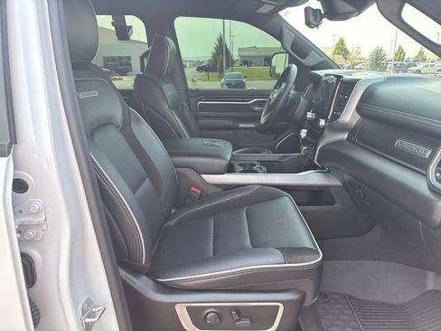 Used 2024 RAM 1500 Laramie AWD/4WD image 24