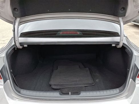 Used 2021 Hyundai Elantra SEL image 29