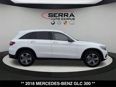 Certified 2018 Mercedes-Benz GLC 300 4MATIC image 2