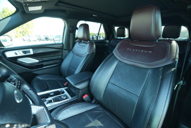 Used 2023 Ford Explorer Platinum w/ Technology Package AWD/4WD image 41