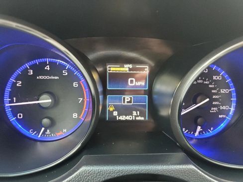 Used 2017 Subaru Outback 2.5i Premium image 17