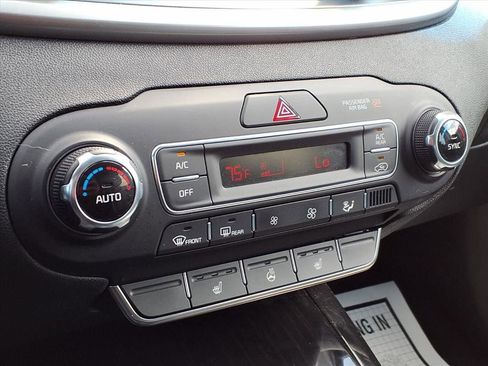 Used 2019 Kia Sorento EX w/ EX Touring Package image 9