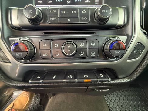 Used 2017 Chevrolet Silverado 1500 LT w/ All Star Edition AWD/4WD image 25