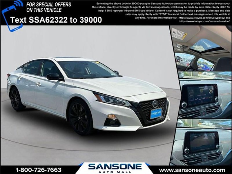 Certified 2022 Nissan Altima 2.5 SR w/ Midnight Edition Package image 1