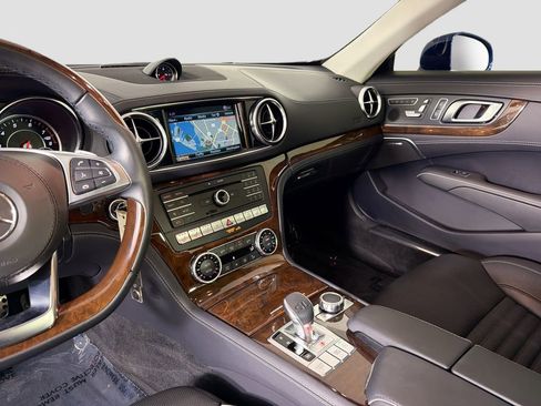 Used 2019 Mercedes-Benz SL 450 image 24