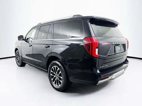 Used 2025 Ford Expedition Platinum image 5