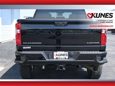 New 2026 Chevrolet Silverado 2500 Custom w/ Custom Value Package AWD/4WD image 6