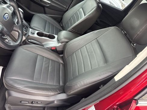 Used 2014 Ford Escape SE w/ Equipment Group 201A image 13