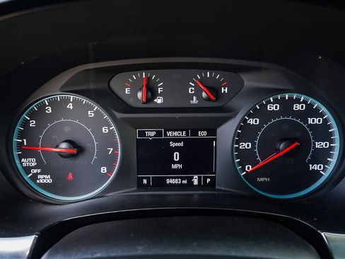 Used 2022 Chevrolet Traverse LS w/ Midnight/Sport Edition image 26