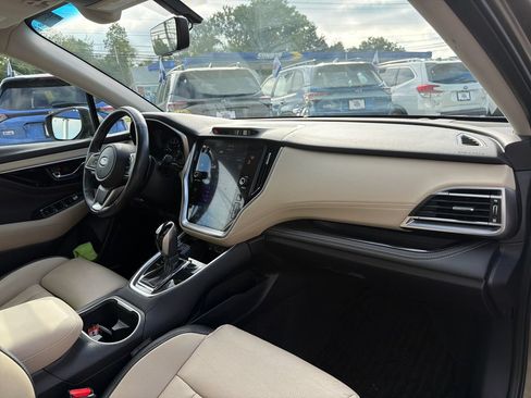 Used 2021 Subaru Outback Limited AWD/4WD image 40