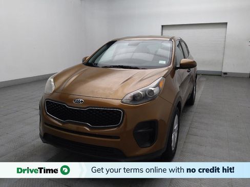 Used 2019 Kia Sportage LX FWD image 1