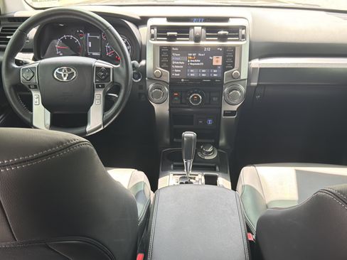 Used 2024 Toyota 4Runner SR5 Premium w/ Moonroof Package AWD/4WD image 4