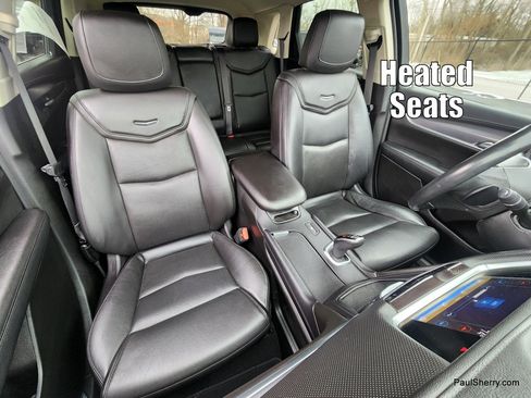 Used 2019 Cadillac XT5 Luxury image 4