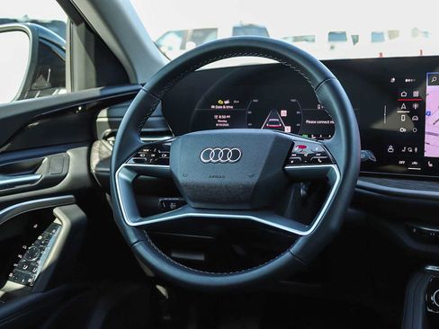 Used 2025 Audi Q5 Premium w/ Convenience Package AWD/4WD image 20