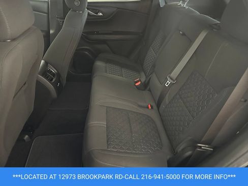 Used 2021 Chevrolet Blazer LT FWD image 18