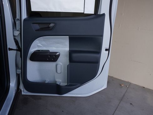 New 2026 Ford Maverick XLT image 45