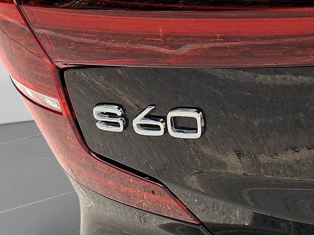 Used 2023 Volvo S60 T8 Plus AWD/4WD image 33
