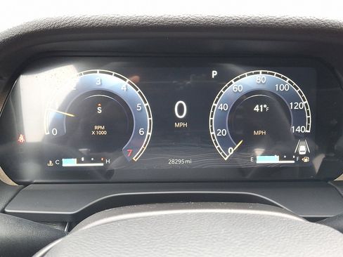 Certified 2023 Jeep Grand Cherokee Altitude image 22